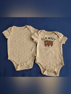 Baby Gap & Old Navy Bear Bodysuits 18-24 Months